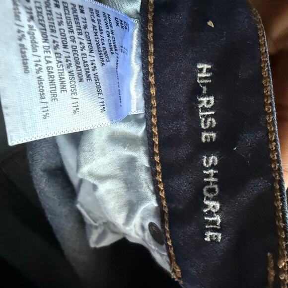 American Eagle Outfitters 360° Super Stretch Cut Off Distressed Shorts Size 14 - Picture 5 of 8